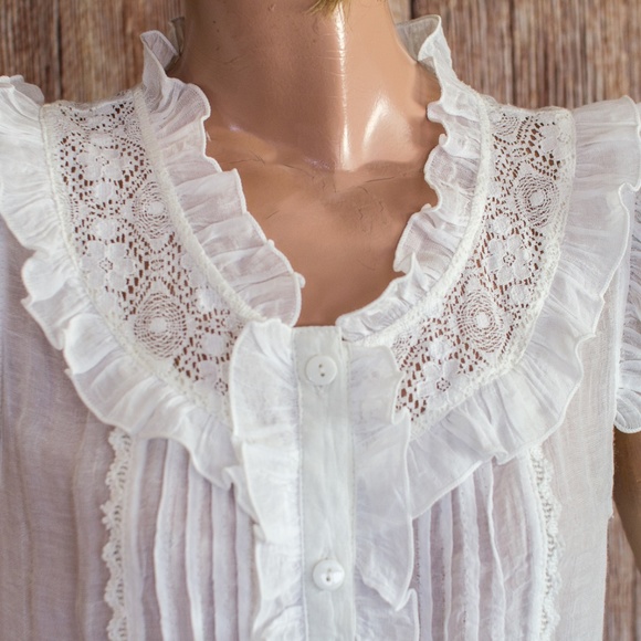 Meet your Posher, Cathy - Picture 2 of 8